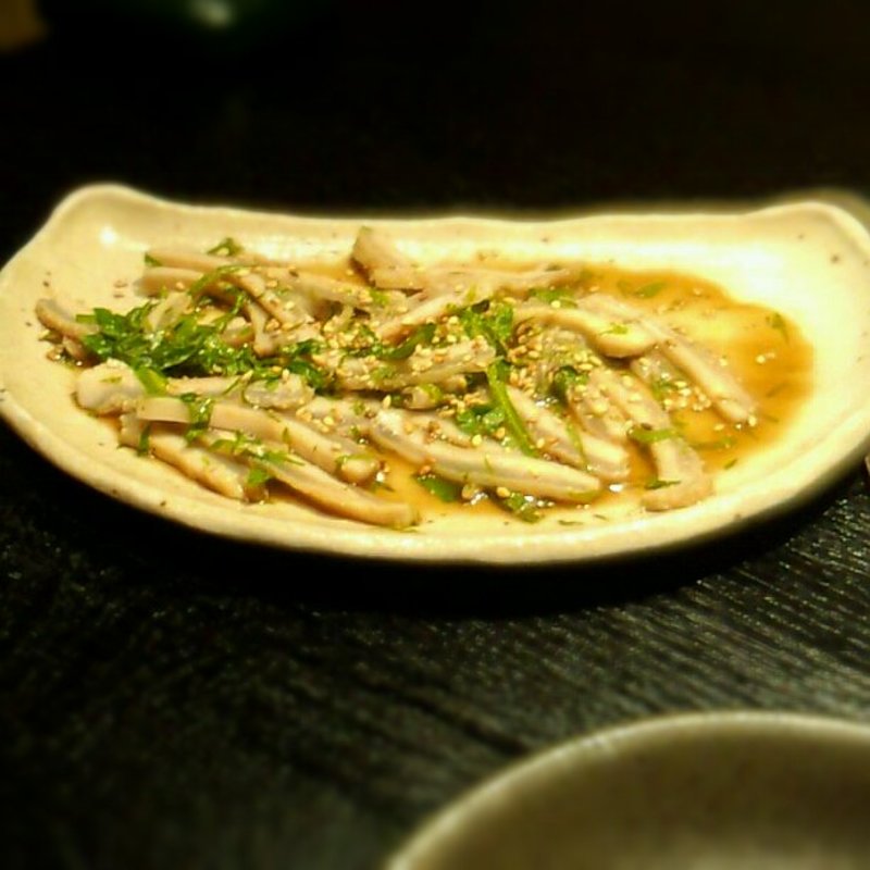 梅ミノ大葉あえ(アリラン峠 博多駅南)