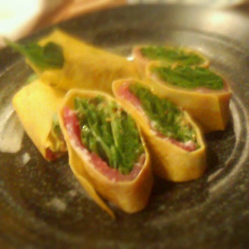 ほうれん草の卵巻きサラダ(海物山物)