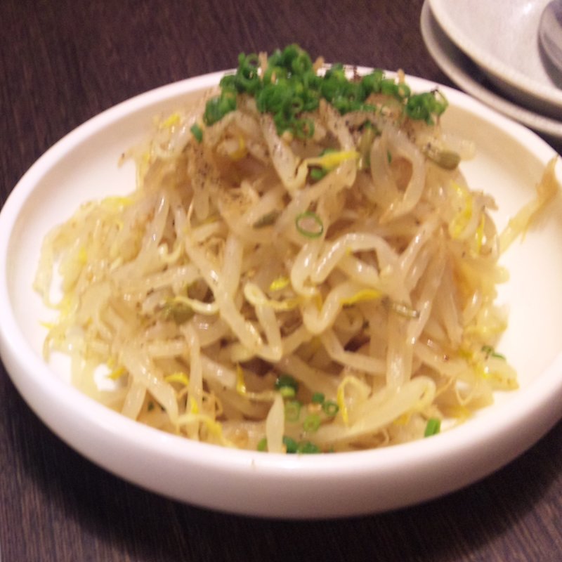 もやしナムル(炭焼牛たん 東山 福岡天神店 )