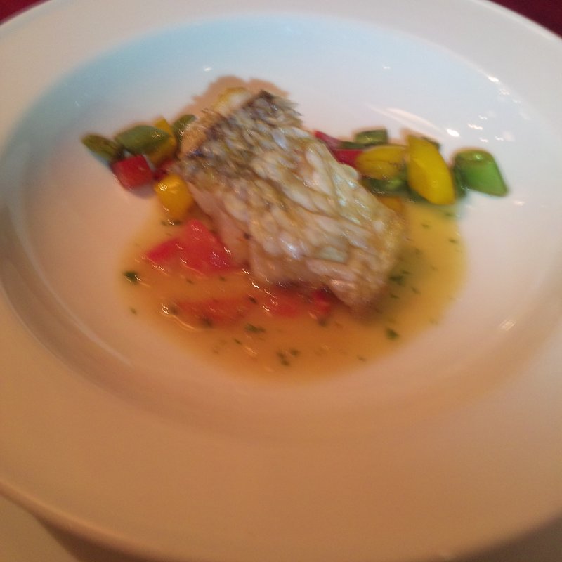 ウロコ付甘鯛のポワレ(PETORO)