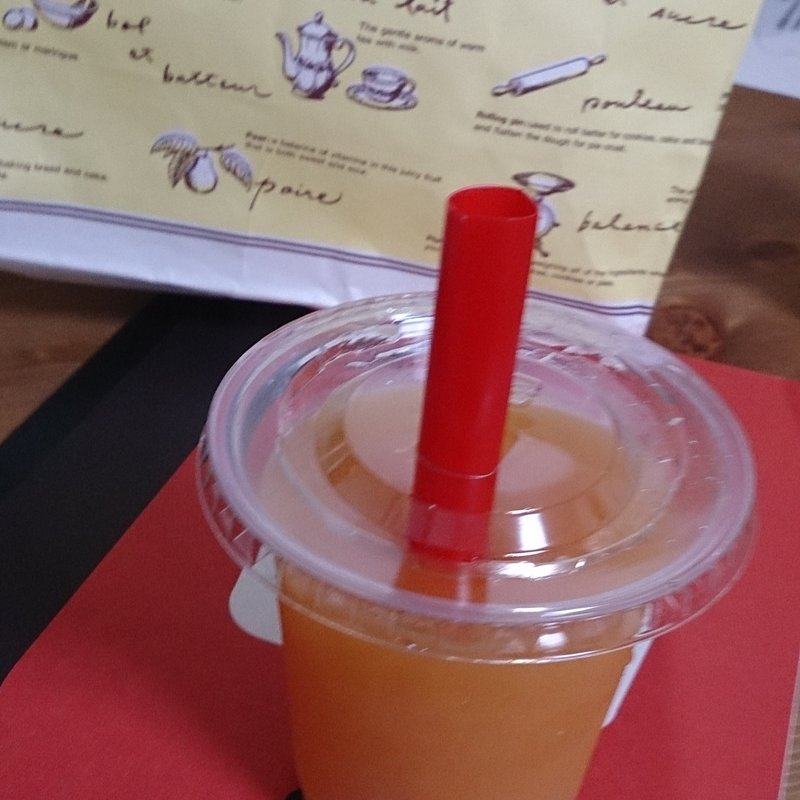 飲むゼリー（グレープフルーツ）(パティシェ・ル・ショージ)