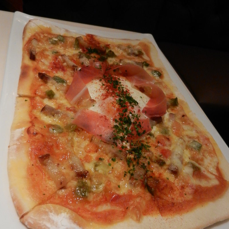 バスクのタルトフランべ(Brasserie EDIBLE)