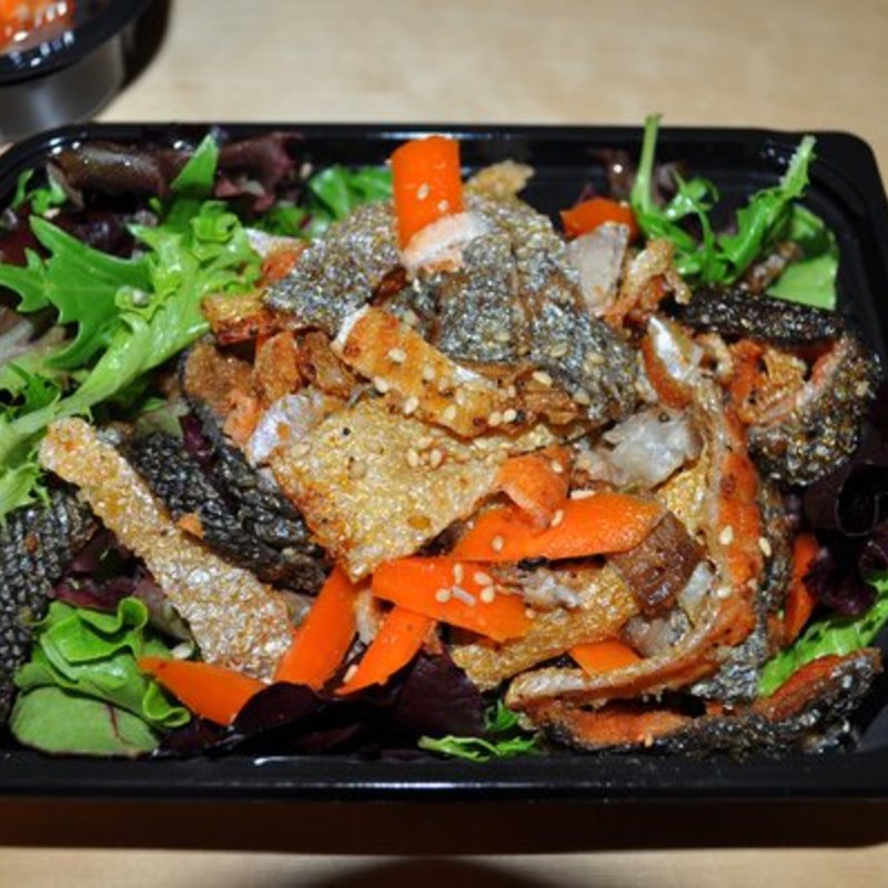 Salmon skin salad(ki sushi)