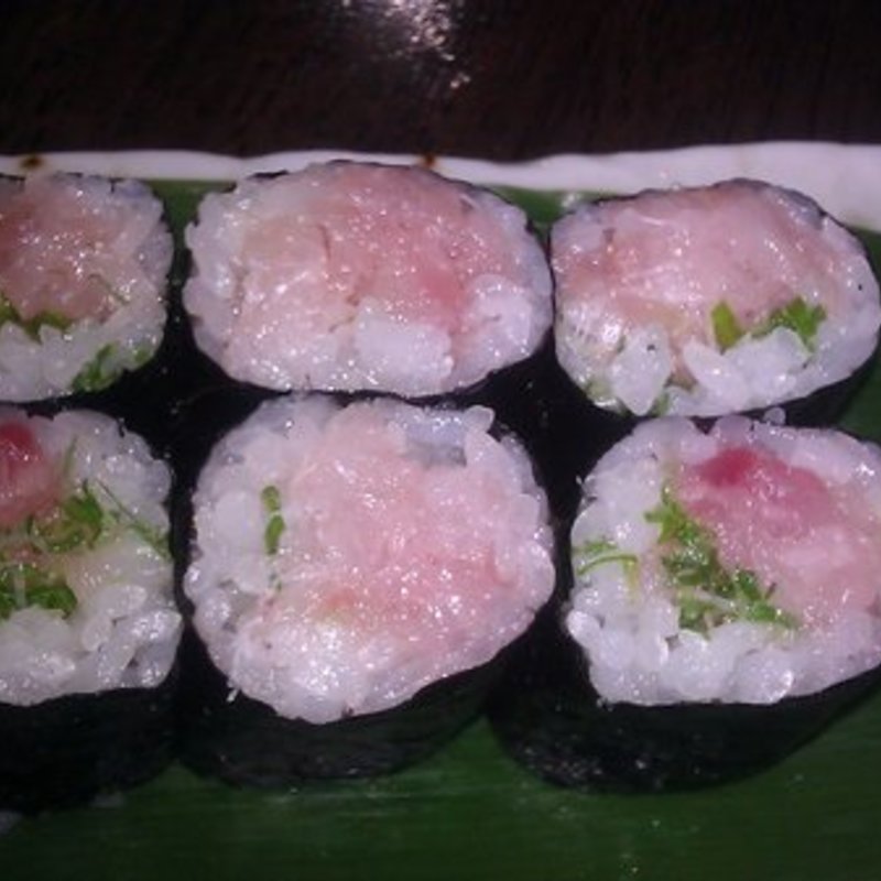 Yellowtail Roll(ki sushi)