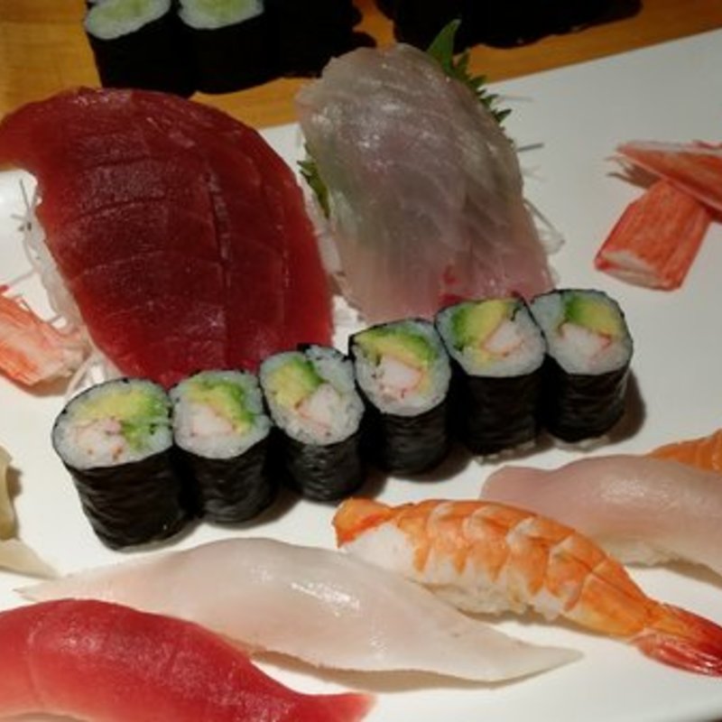 Sushi and sashimi combo(YAMA JAPANESE RESTAURANT')