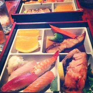 Lunch set with sushi and fish of the day ( today is salmon and salmon chin)(YAMA JAPANESE RESTAURANT')