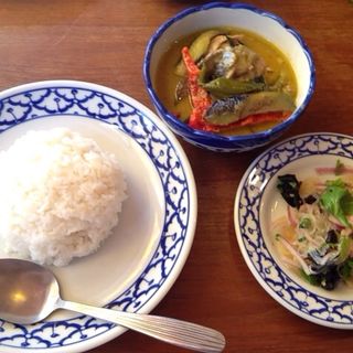グリーンカレー(タイカフェ ピーマイ 学芸大学店)