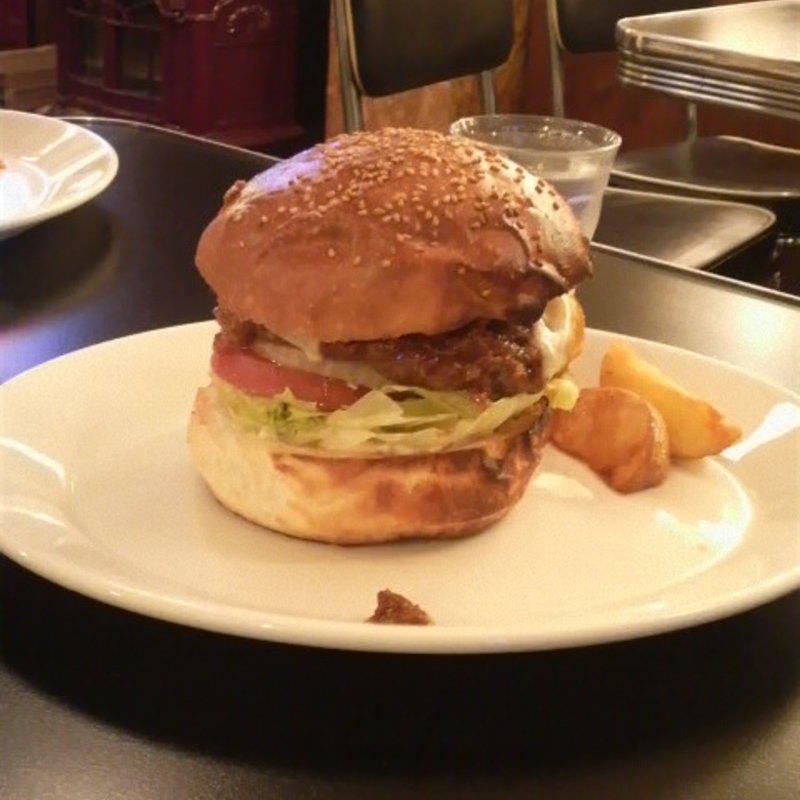 ハンバーガー(エーエス クラシックス ダイナー KOMAZAWA)