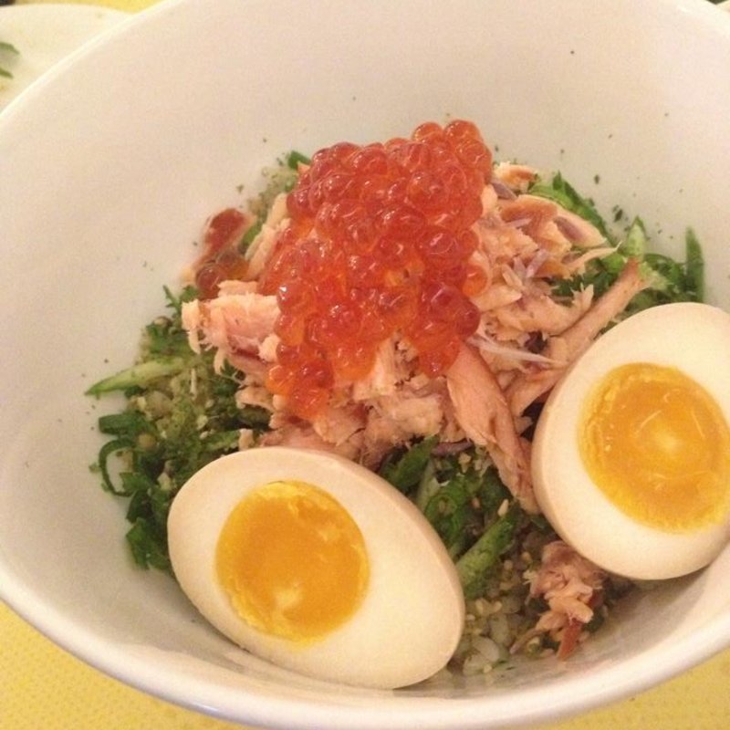 しゃけいくら丼(ivan ramen)