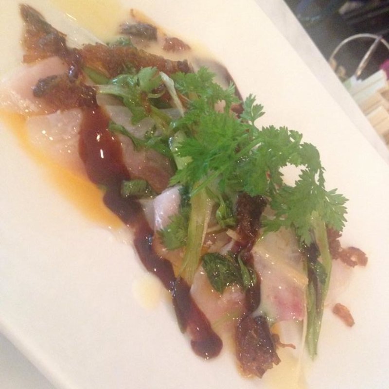 こんにゃくサラダ(tokyo tapas cafe)