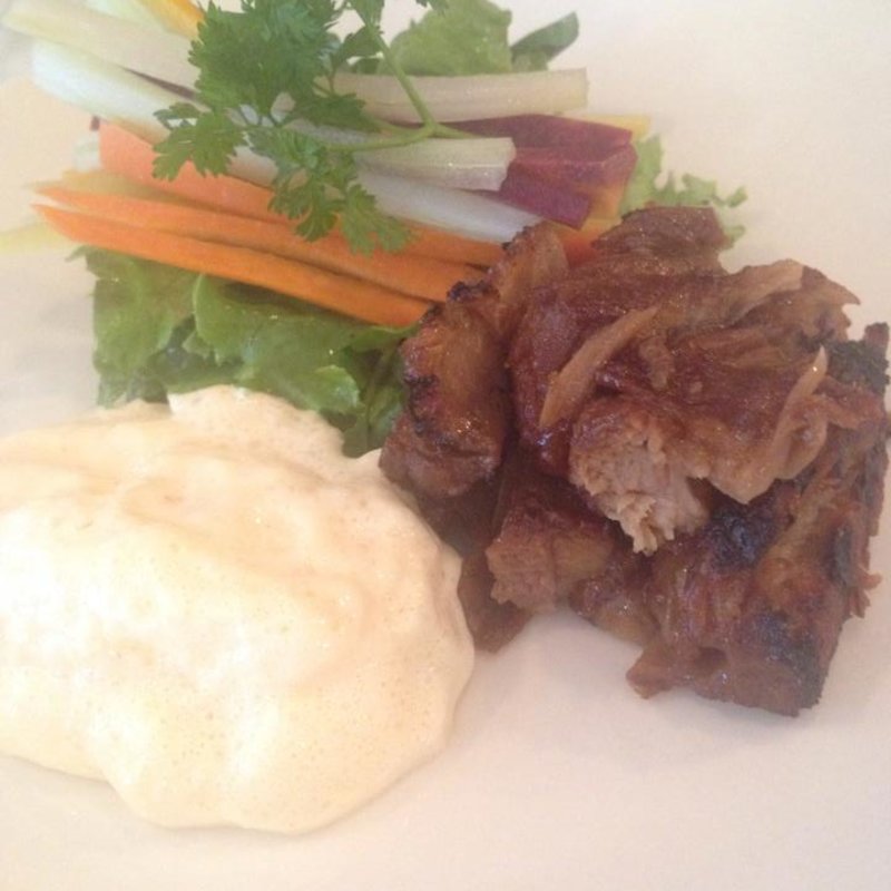 ポークリブ(tokyo tapas cafe)