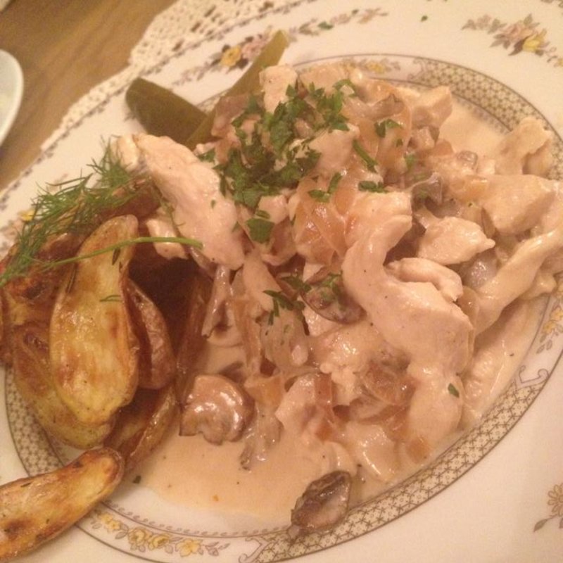 チキンソテー(MARI VANNA)