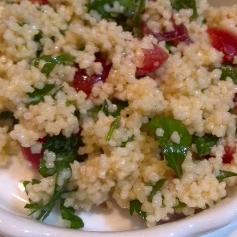 トマトとパセリのクスクスサラダ (勝どきワイン食堂ミキ )