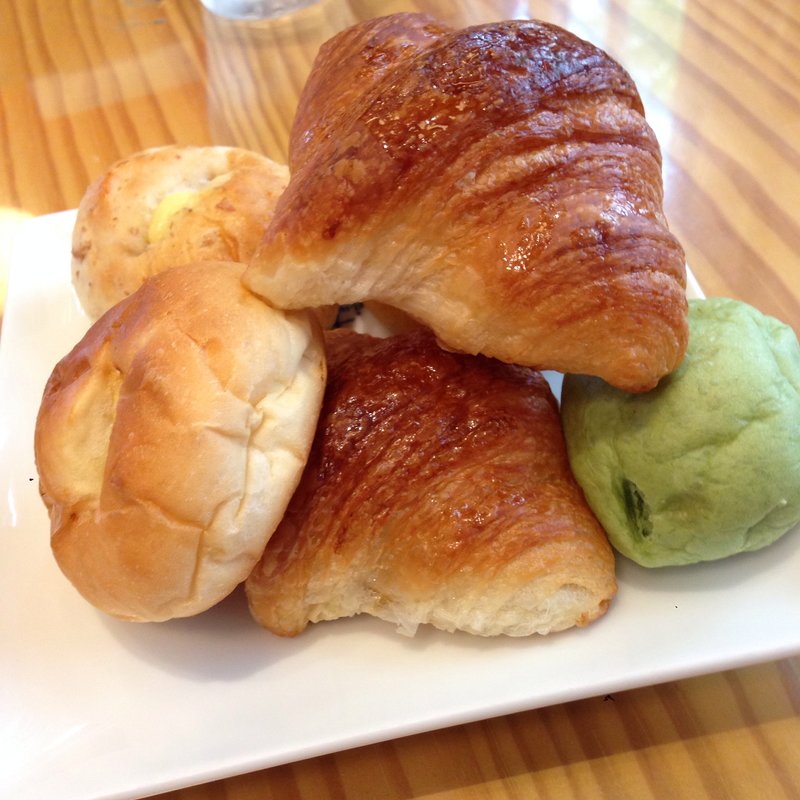 食べ放題のパン(ピアサピド)