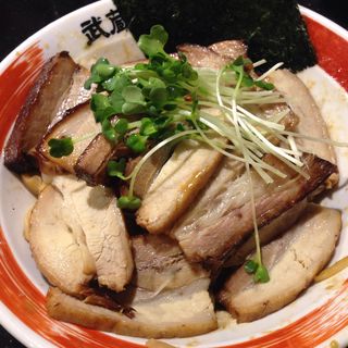 肉盛り油そば、大盛(武蔵野アブラ学会 代々木店 )