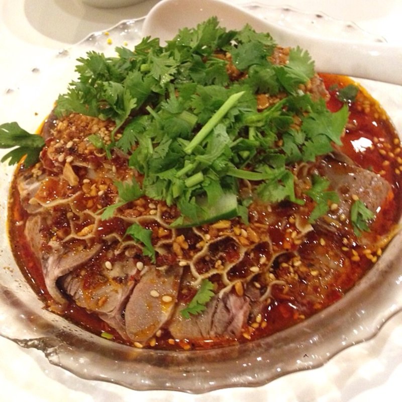 牛タンとハチノスのソースがけ。 (川香苑 2号店 （センコウエン）)