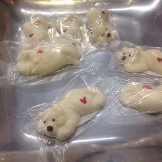 White chocolate bears(FAT WITCH BAKERY)