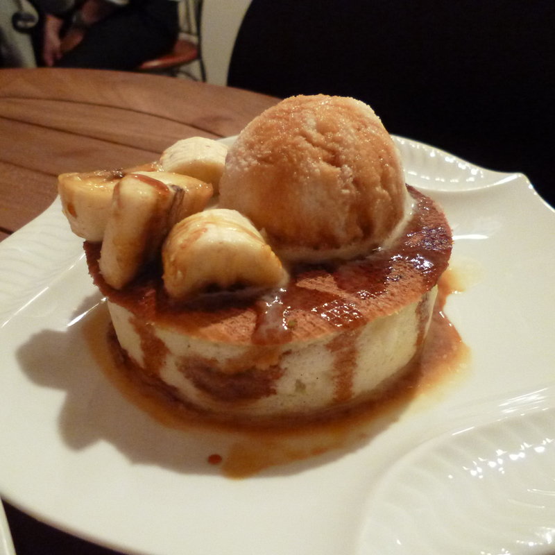 練乳ミルクの白いパンケーキ(雪ノ下工房 )