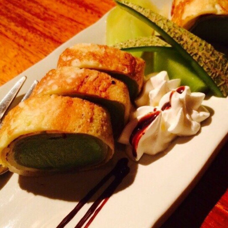 抹茶アイスのクレープ包み(きんぎょ)