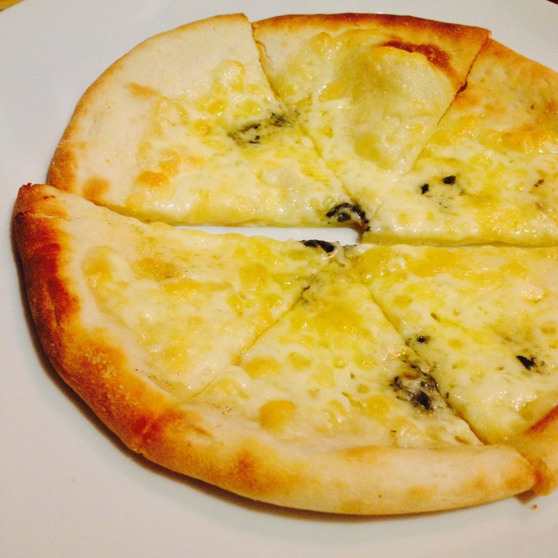 自家農園の前菜3品と自家製手のばしピザセット(エントランス （ENTRANCE）)