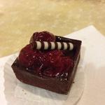 Chocolate mini tart