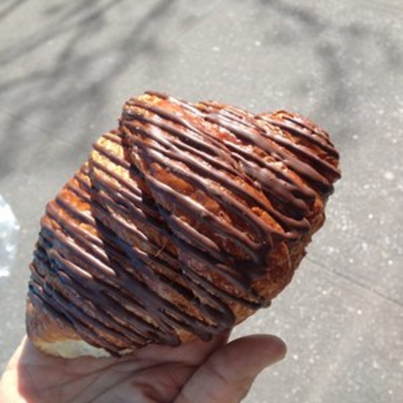 Chocolate croissant(Paris Baguette)