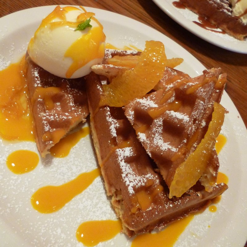 オレンジ＆マンゴー＆バニラアイス(Waffle cafe ORANGE)