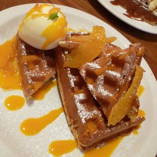 オレンジ＆マンゴー＆バニラアイス(Waffle cafe ORANGE)