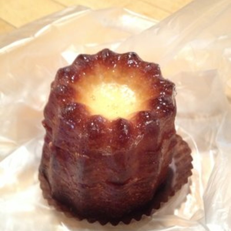 canele(Paris Baguette)