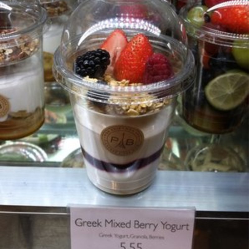 Greek Berry Mixed yogurt(Paris Baguette)