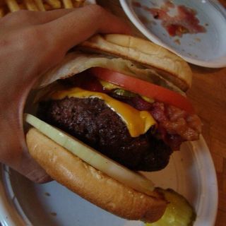 Burger(Corner bistro New York)