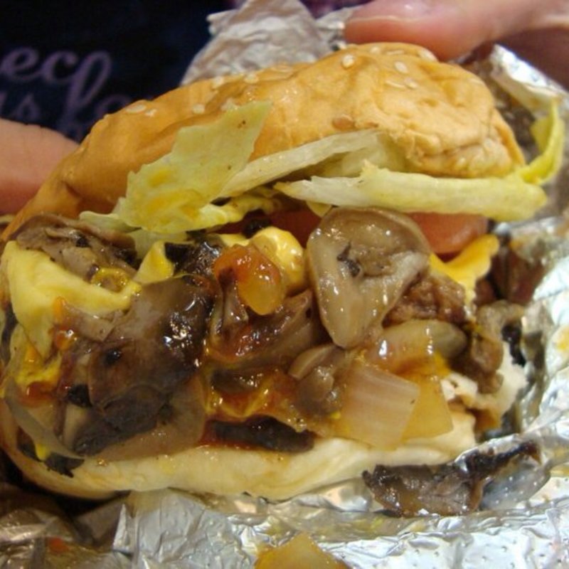 Mushroom burger(Corner bistro New York)