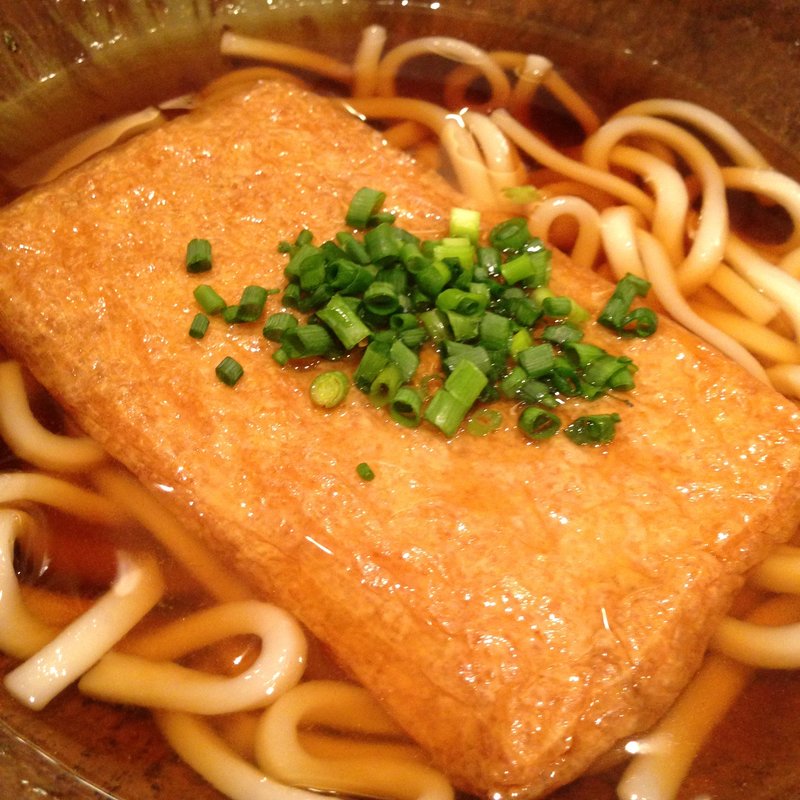 大判きつねうどん(和茶房 鎌倉さくらの夢見屋)