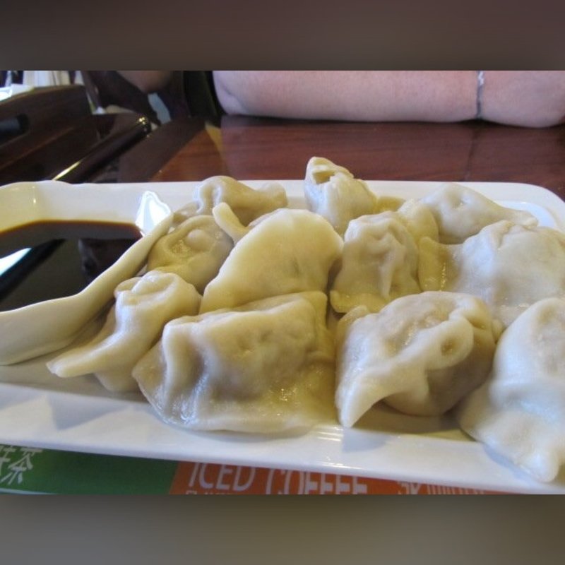Steamed Pork & Veggie Buns(Yumi Teahouse)
