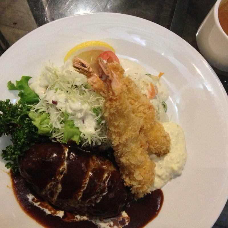 ハンバーグステーキ＆海老フライ〜デミグラスソース〜(66キッチン 大森店)