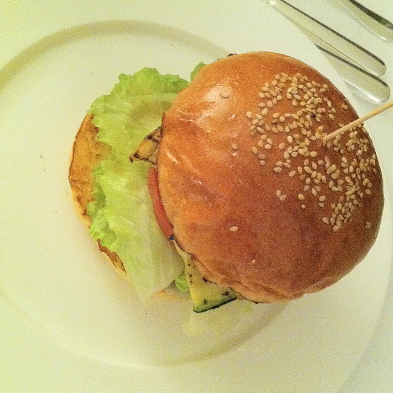 ハンバーガー(ザ・リッツ・カールトン東京 )