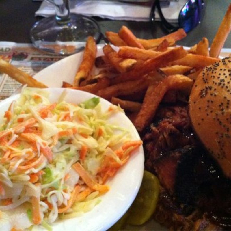 Pulled Pork Sandwich(DALLAS BBQ)