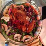 Grilled salmon salad with sesame dressing(DALLAS BBQ)