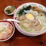 ミニワンタン麺(広州市場 中目黒店)