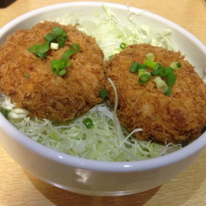 亀有メンチカツ丼(亀有メンチ)