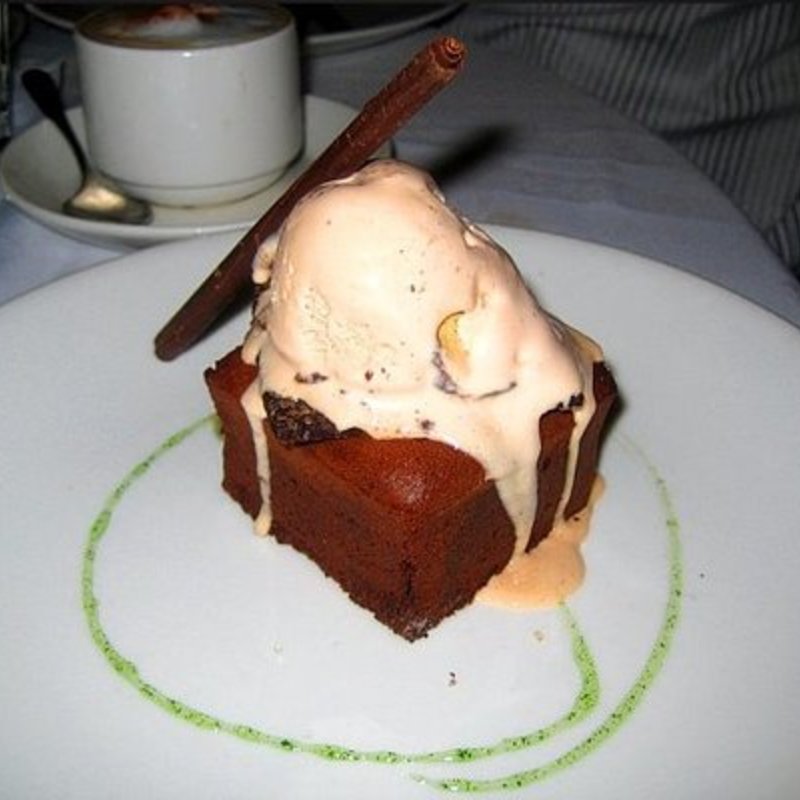 Warm Molten Chocolate Cake bittersweet chocolate crisp, malt crunch ice cream(Blue Water Grill)