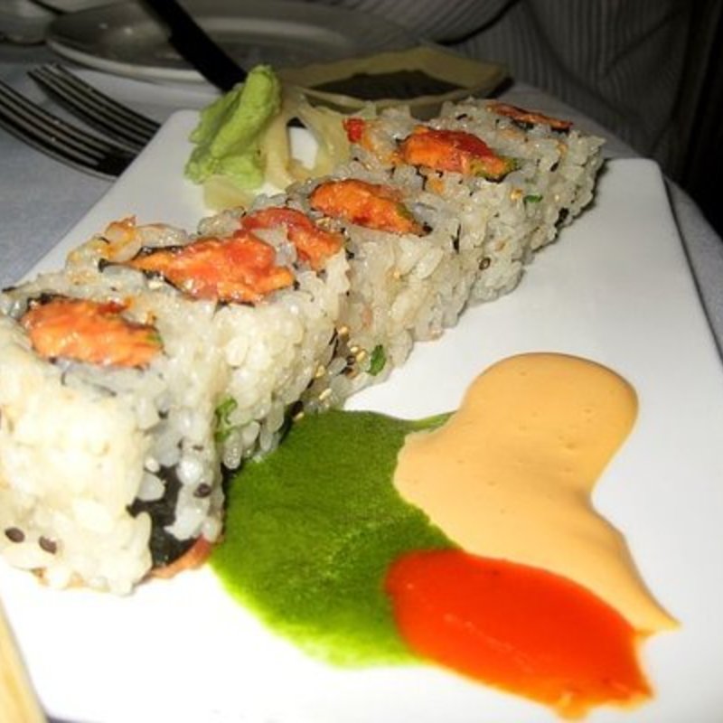 Spicy Tuna Roll(Blue Water Grill)
