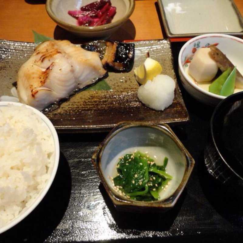 ランチ 銀ダラ(ROBATAYA)