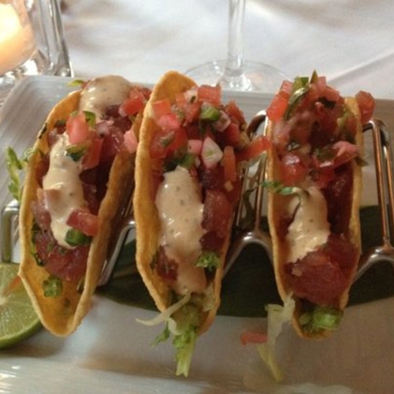 Yellowfin Tuna Tacos(Blue Water Grill)