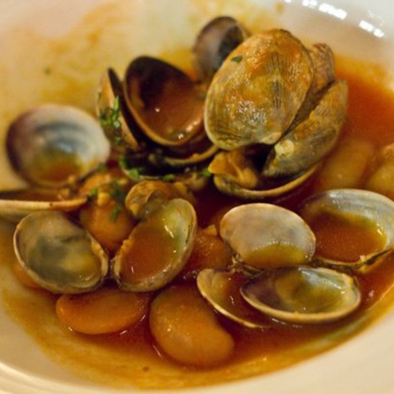 Smoky Manila Clams(Blue Water Grill)