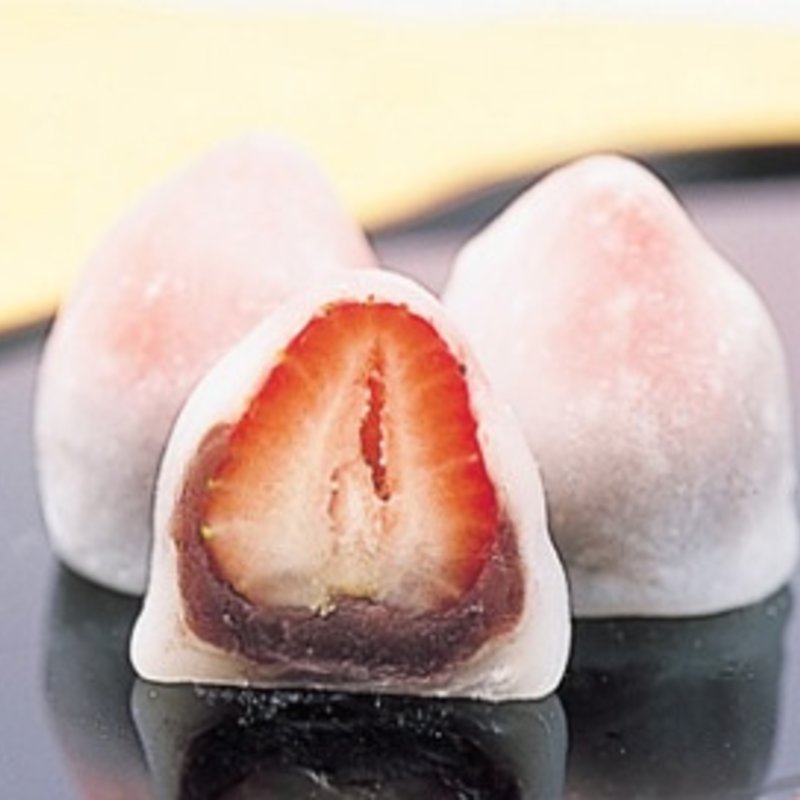 いちご餅(昆布屋孫兵衛)