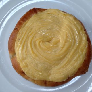 レーズンとカスタードのガレット(VESTA 福島本店)