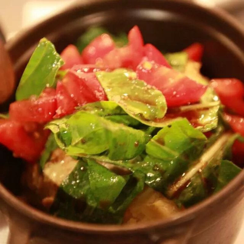 マグロとアボカドのハンバーグサラダのせ(AGカフェ （AG cafe）)