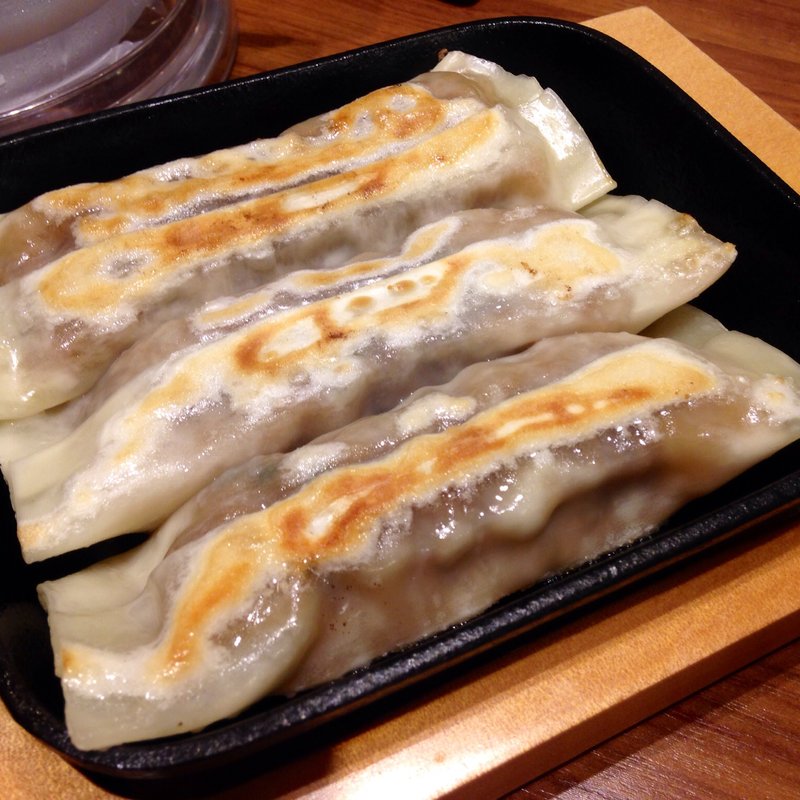 鉄板棒餃子(紅虎餃子房  土岐プレミアムアウトレット)