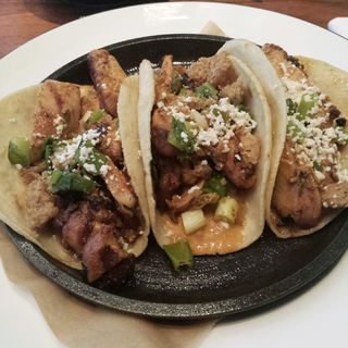 Pollo Tacos(DOS CAMINOS)
